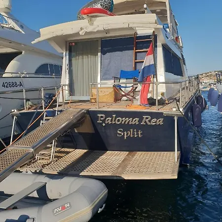 Motor Boat Paloma Rea Bådhotel Trogir