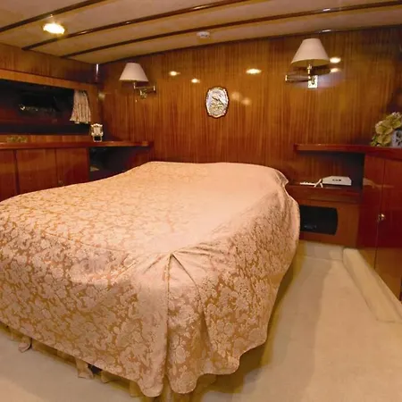 Bådhotel Motor Boat Paloma Rea Trogir