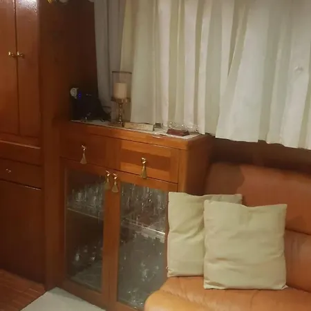 Motor Boat Paloma Rea トロギール