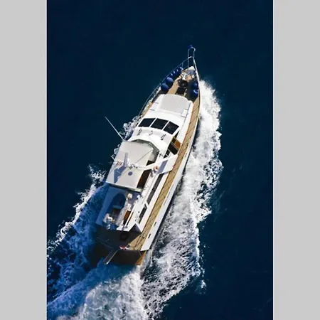 船上ホテル Motor Boat Paloma Rea *